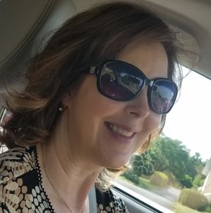 Meet your Posher, Cathy